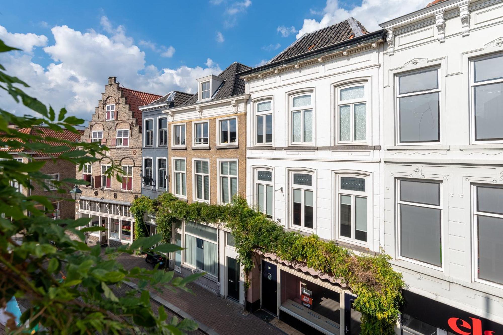 Stylish Apartments In The Heart Of Breda City Center Quarto foto